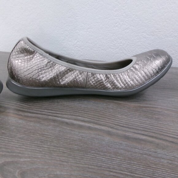 New REVITALIGN " Inca " Leather Silver Metallic Ballet Flats Shoes 8.5 Round Toe - Picture 5 of 14